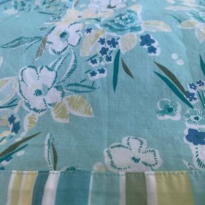 Gently Worn Ann Taylor LOFT Top